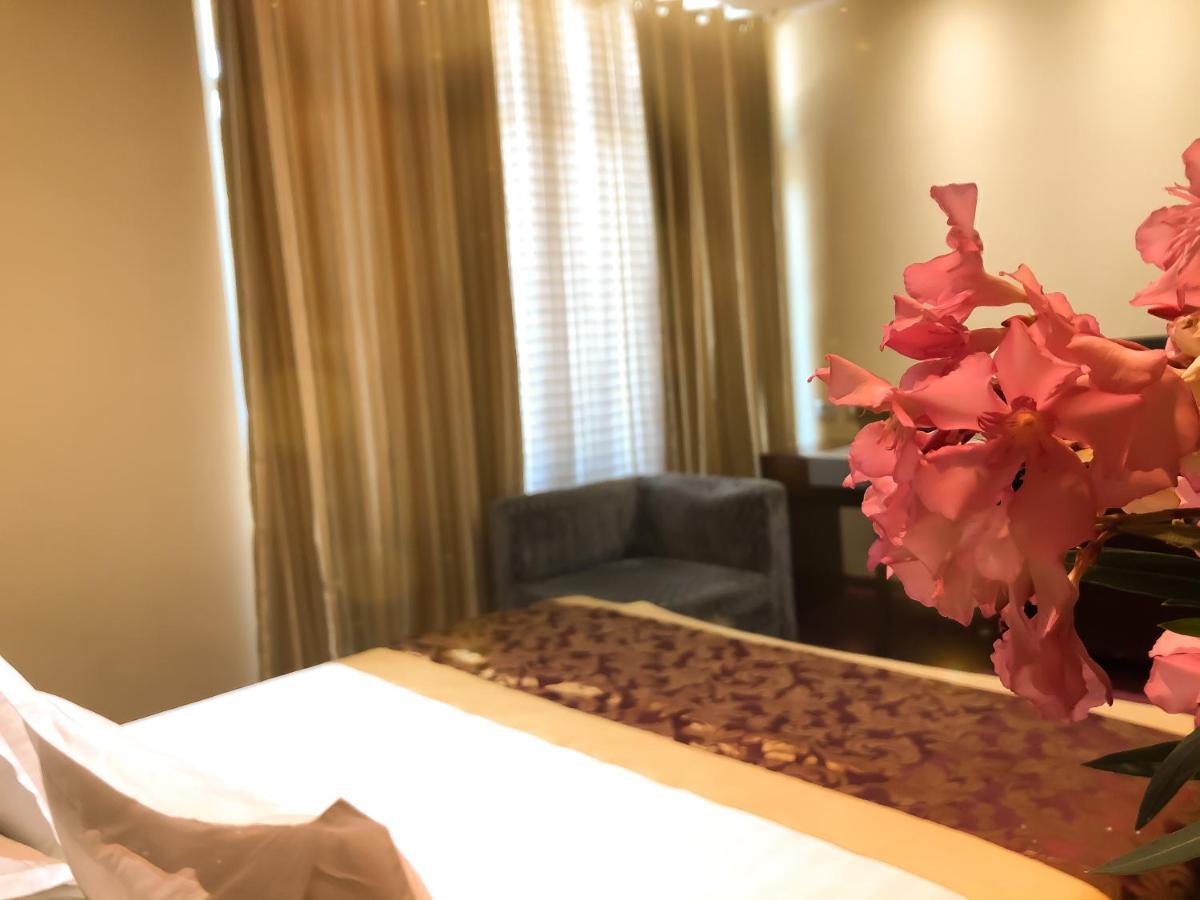 克普莱喜艾利菲酒店 Shkodër 外观 照片